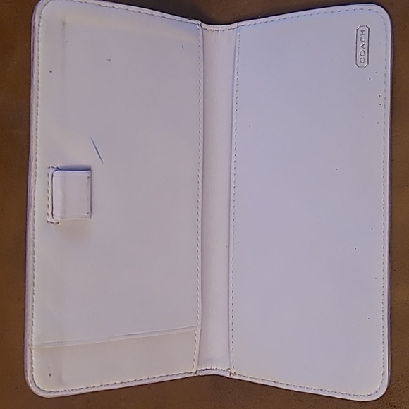 💜Excellent Coach Checkbook Slipcover Wallet in Optic Print 💜 - Picture 3 of 6